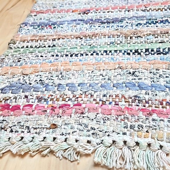 Set of two pastel hand made rag rug placemats. - Picture 2 of 5